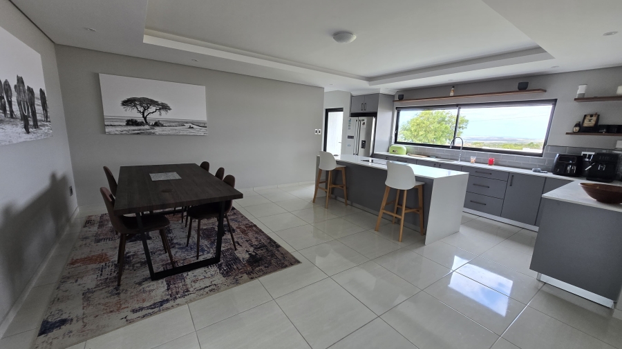 4 Bedroom Property for Sale in Dana Bay Western Cape